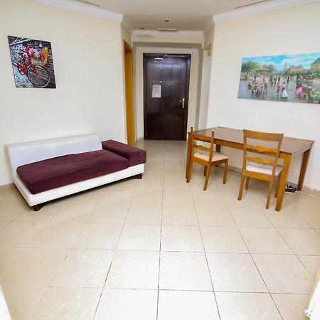 Nice Single Rooms For "Girls" Only In Dubai, Marina Exterior photo