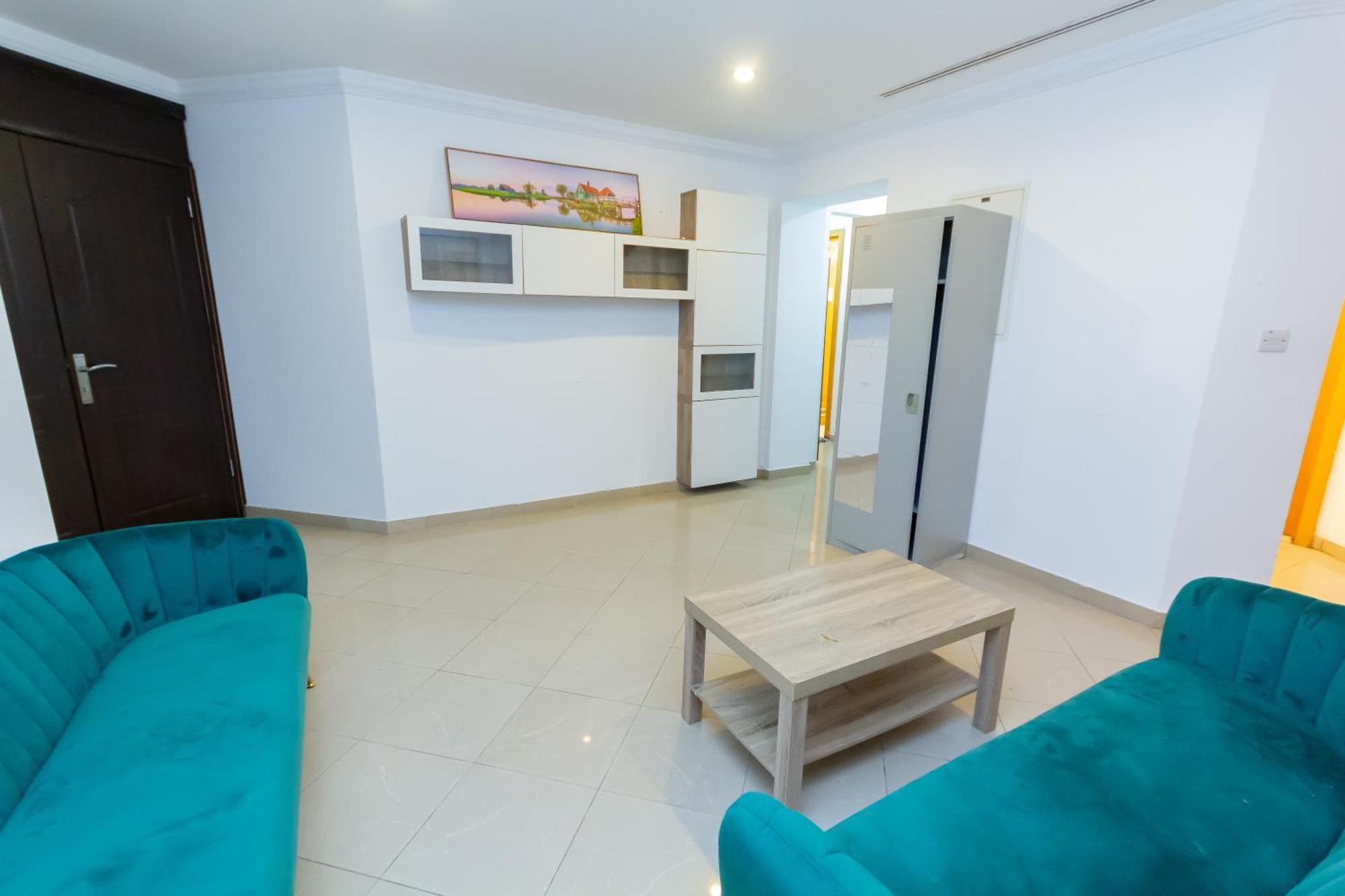 Nice Single Rooms For "Girls" Only In Dubai, Marina Exterior photo